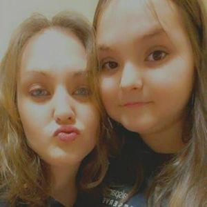 Meet your Posher, Hayleigh